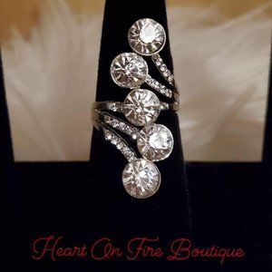 DIAMOND SILVER RING - MULTIPLE CZ STONES